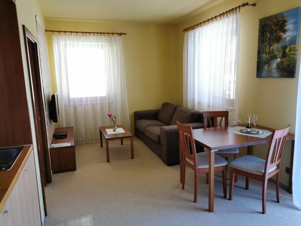 Tatry Golf Apartman Vel'ka Lomnica Exterior foto